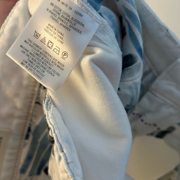 Anthropologie • Relaxed Chino Classic White Mid Rise Womens Pant Size 28 - Picture 7 of 7